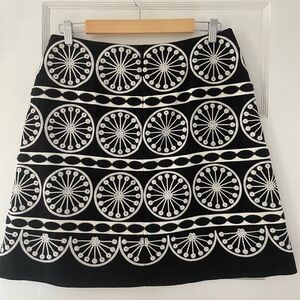 Boden Black and White embroidered bold pattern A-Line Skirt